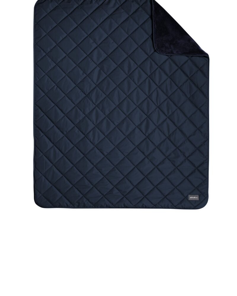 Quilted Insulated Fleece Blanket Thumbnail