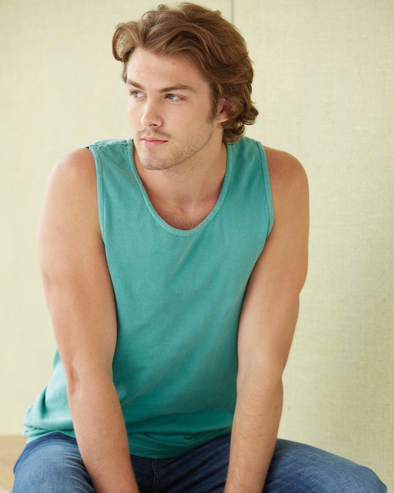 Garment-Dyed Heavyweight Tank Top Thumbnail